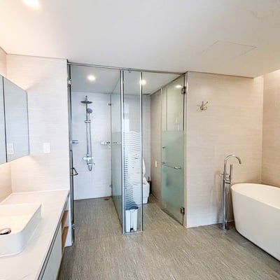 Miete einer modernen Wohnung im FHome-Komplex, Stadtteil Hai Chau, Da Nang, Vietnam